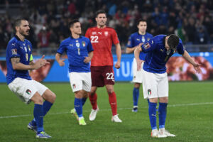 Diritti tv Mondiale, la Rai ha investito 170 milioni, con l’Italia out potrebbe cedere metà gare a Sky o Amazon item-thumbnail
