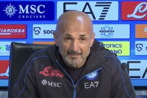 Spalletti: «Le difficoltà aiutano le persone normali a diventare persone stupende» item-thumbnail