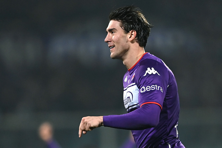 Vlahovic alla Juve, c’è l’accordo tra i bianconeri e la Fiorentina per 70 milioni