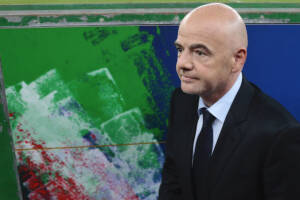 La Süddeutsche: «Fermate Infantino, il “kapo” senza scrupoli del calcio-business» item-thumbnail