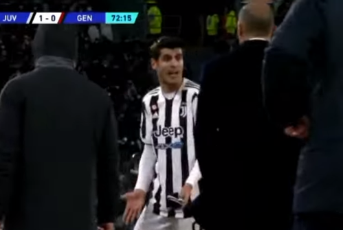Juve-Genoa, lite tra Allegri e Morata per la sostituzione: «Zitto, fai solo casino» (VIDEO)