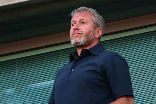 «La Premier ha chiuso gli occhi per 20 anni sui soldi di Abramovich, il Chelsea va retrocesso»