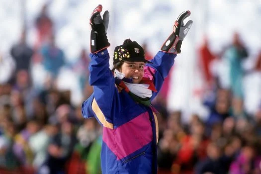 deborah compagnoni brignone e goggia sono due campionesse penso che la squadra160femminile sia migliore di quella maschile