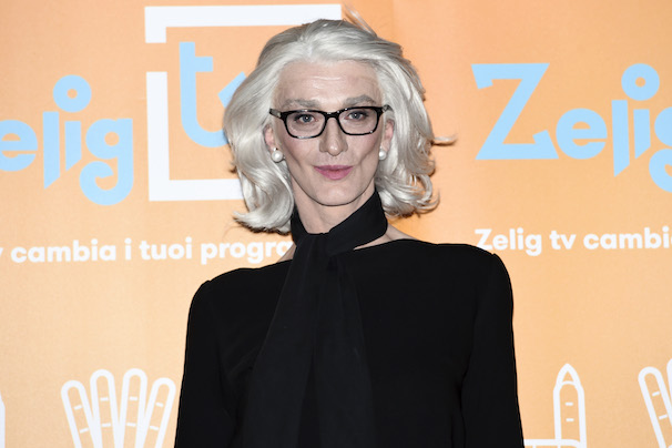 Sanremo, tutti pazzi per Drusilla «io donnina normale» in un circo di finti trasgressivi Sanremo, tutti pazzi per Drusilla «io donnina normale» in un circo di finti trasgressivi
