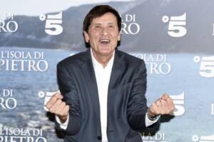 «Quando Morandi era in crisi non c’era nessuno che volesse scrivere per lui, nemmeno Lucio Dalla» item-thumbnail