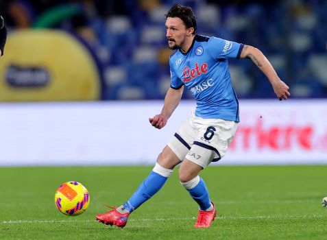 Cagliari-Napoli, CorSport e Gazzetta concordano: non c’è rigore, Mario Rui subisce fallo da Altare Cagliari-Napoli, CorSport e Gazzetta concordano: non c’è rigore, Mario Rui subisce fallo da Altare