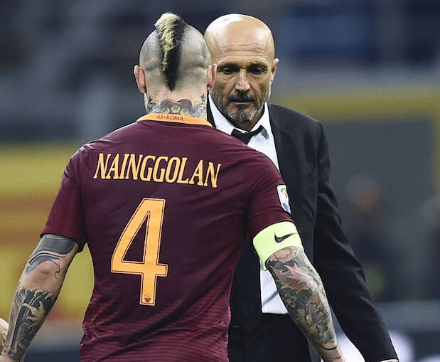 Nainggolan: «La pressione è sull’Inter. Nessuno avrebbe immaginato Osimhen più forte di Lukaku»