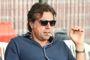 giuntoli Kvaratskhelia, pedullà rinnovi napoli karlsson juve