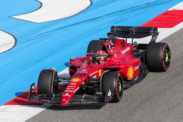 Leclerc dal primo al quarto posto a Monaco per il pasticcio della Ferrari ai box