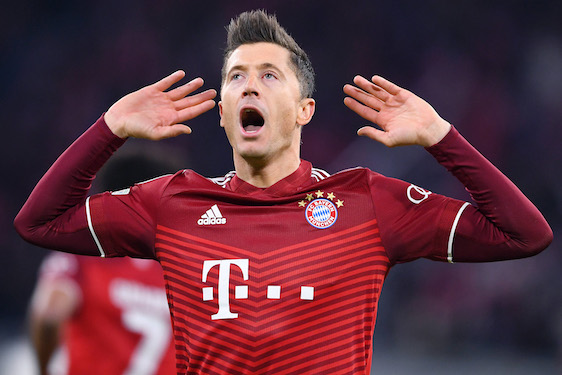 “Dove sono lealtà e rispetto?” Lewandowski si sente perseguitato dal Bayern, in realtà ha solo un contratto “Dove sono lealtà e rispetto?” Lewandowski si sente perseguitato dal Bayern, in realtà ha solo un contratto