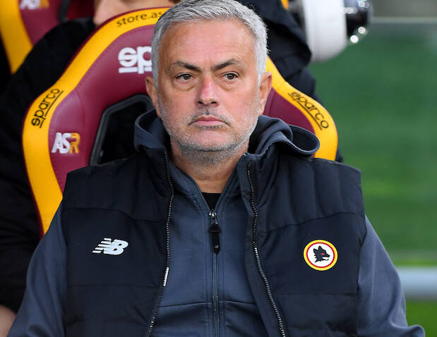 Lição de futebol, Roma-Lazio 3-0. Mourinho spiega l’abc del calcio a un signore toscano