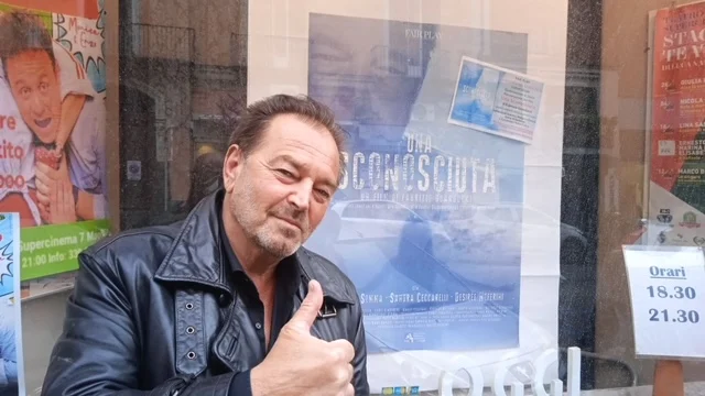 una sconosciuta