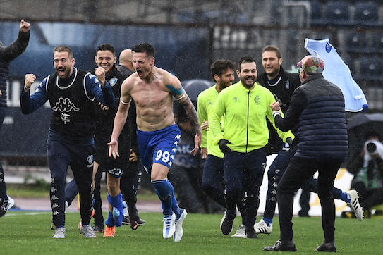 Il Napoli si conferma specialista nel resuscitare squadre e calciatori defunti