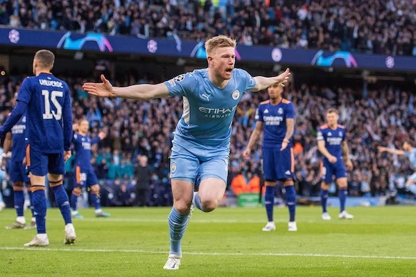 de bruyne non ha senso che giochi il mondiale per club se mi facessi male cosa succederebbe