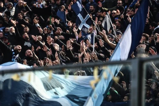Damascelli: i tifosi del Napoli perdono la testa solo per Maradona