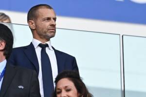 Alla Uefa hanno accolto con maturità la richiesta della Superlega: «Una pantomima natalizia, è una str*****a» item-thumbnail