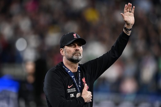 Klopp: «Se penso che Napoli sia pericolosa? Mica ci vivo. Non sapete proprio cosa chiedere»