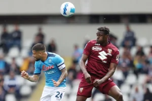 Insigne e Singo