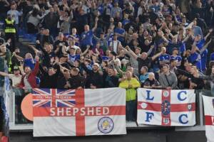 Leicester, la famiglia dell’ex presidente chiede 2,15 miliardi di sterline alla compagnia aerea per l’incidente item-thumbnail