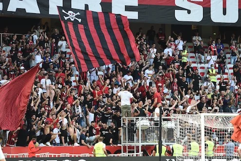 nizza dopo la sesta sconfitta consecutiva gli ultras aggrediscono moffi e l8217ex serie a boga