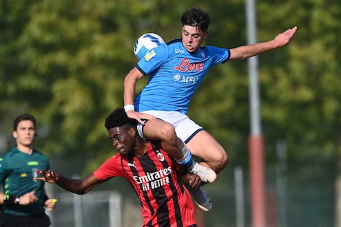 Ambrosino, primo gol agli Europei Under 19: l’attaccante del Napoli punisce la Slovacchia – VIDEO