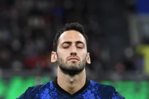Calhanoglu Inter l'inter
