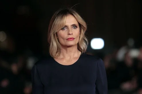 Isabella Ferrari: «Sono stata ossessionata dagli uomini, il Me Too è stata una liberazione»