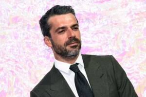 Luca Argentero: «Con il calendario sexy di Max ci ho pagato gli infissi del casale in Umbria» item-thumbnail