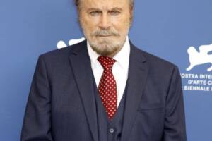 «Dino De Laurentiis voleva che mi chiamassi Castel Romano. Scelsi Franco Nero e non mi volle più» item-thumbnail