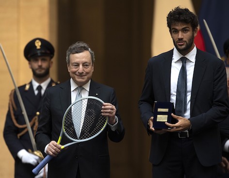 Berrettini a L’Equipe: «La bellezza fisica non migliora il tuo tennis, l’educazione in campo sì» Berrettini a L’Equipe: «La bellezza fisica non migliora il tuo tennis, l’educazione in campo sì»