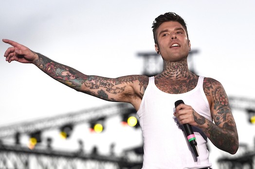 Pestaggio di Iovino, Fedez: «Io non c’ero. Se non ci fosse il mio nome di mezzo, non ci sarebbe notizia»