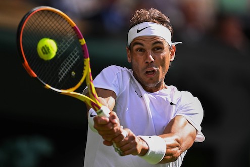 Marca: Nadal ha una lesione addominale di 7 millimetri. Ma lui si è allenato a Wimbledon