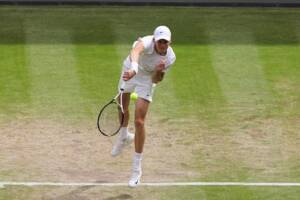 Sinner torna a vincere dopo il Roland Garros: battuto Bublik sull’erba di s-Hertogenbosch item-thumbnail
