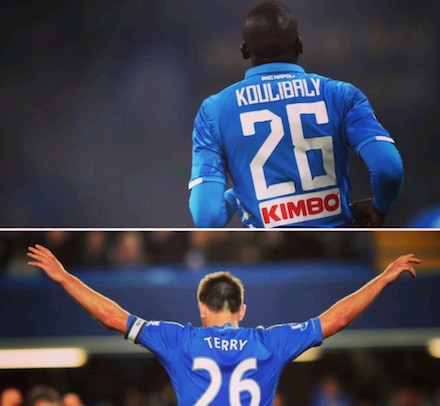 Koulibaly indossa la 26 che fu di John Terry e scoppia il caso tra i