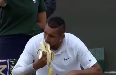 A Wimbledon un coach compra 27 yogurt probiotici pur di spendere il buono pasto