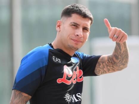 Cremonese-Napoli 1-4, gol di Olivera (VIDEO) Cremonese-Napoli 1-4, gol di Olivera (VIDEO)