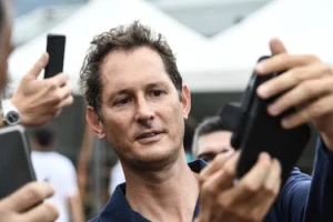 Nuovo cda Juventus John elkann giuntoli Allegri