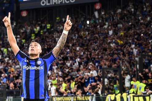 L’agente di Lautaro: «Per lui ho tante richieste. Per ora pensa all’Inter e al Mondiale» L’agente di Lautaro: «Per lui ho tante richieste. Per ora pensa all’Inter e al Mondiale»