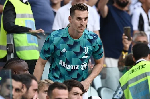 il calvario di milik continua infortunio al polpaccio non gioca da pi249 di 500 giorni da Ilnapolista.it il calvario di milik continua infortunio al polpaccio non gioca da pi249 di 500 giorni