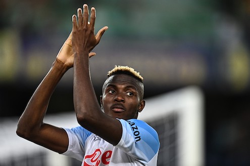 «Osimhen vuole giocare la Champions, il Napoli la gioca e lo United no» «Osimhen vuole giocare la Champions, il Napoli la gioca e lo United no»
