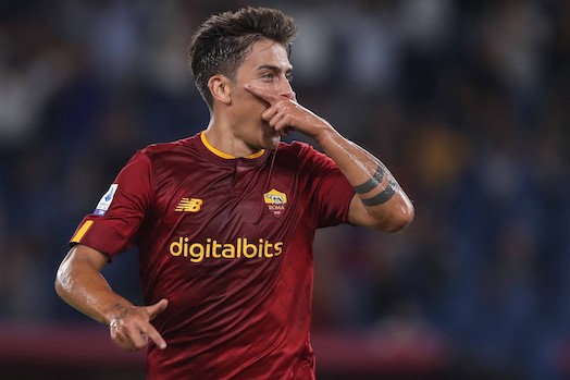 Roma-Atalanta, si ferma Dybala nel riscaldamento