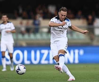 Koopmeiners, l’agente: «Solo il Napoli ha fatto una proposta. Ora parliamo di rinnovo con l’Atalanta» Koopmeiners, l’agente: «Solo il Napoli ha fatto una proposta. Ora parliamo di rinnovo con l’Atalanta»