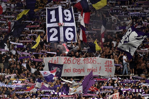 Fiorentina, Curva Fiesole: «No alla trasferta a Torino. La Juventus è il male assoluto del calcio»