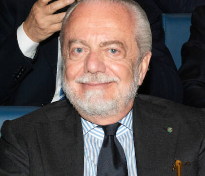 De Laurentiis interrompe Casini davanti ai giornalisti: «Non gli date retta, è schiavo di Lotito»