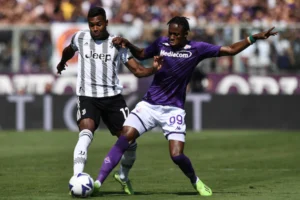 Fiorentina-Juve Kouamé
