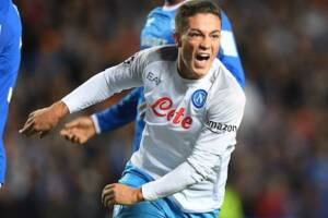 Raspadori: «Osimhen? La competizione fa bene e alza il livello di ciascuno» item-thumbnail
