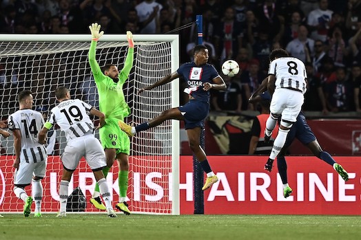 L’Equipe: la vittoria del Psg avrebbe dovuto essere più schiacciante contro una Juventus deludente