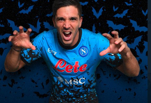 Il Napoli lancia la maglia con i pipistrelli dedicata ad Halloween (VIDEO)