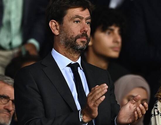 Agnelli: «Oltre al Cda della Juve, lascio anche quelli di Exor e Stellantis»