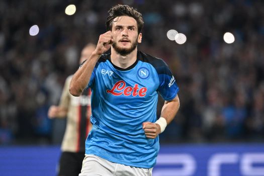 Il Napoli agli ottavi di Champions, tratta l’Ajax come una Nocerina qualsiasi